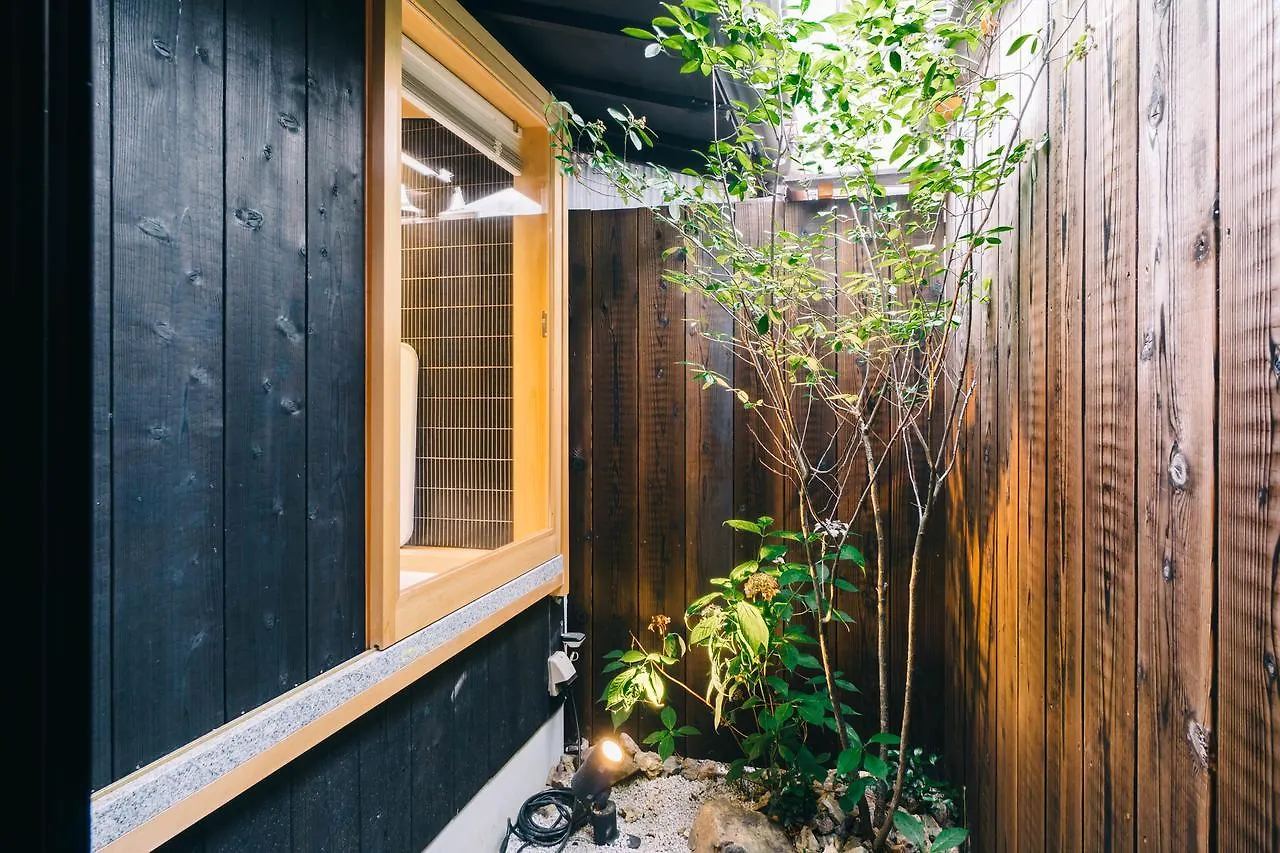 Miro Hachijo Genmachi Tei Villa Kyoto 0*,